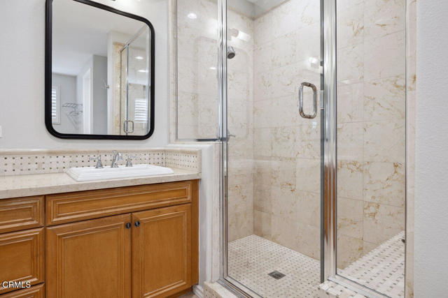 4111 Adriatic Street, Oxnard CA: https://media.crmls.org/mediaz/3f313b71-8be3-4dbd-8d41-9147be3f5ea2.jpg
