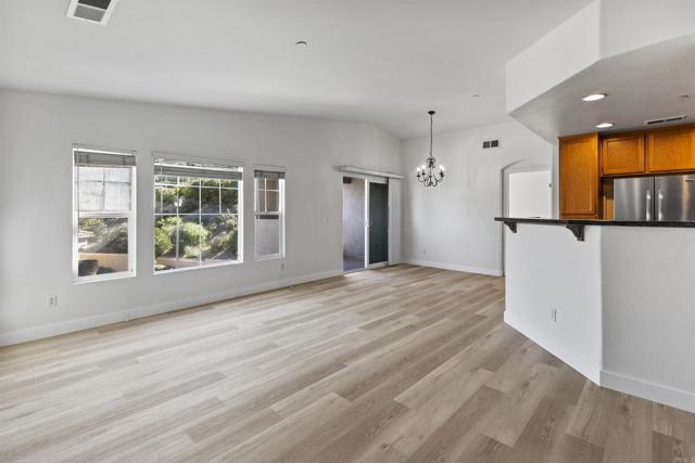 Detail Gallery Image 15 of 34 For 295 Churchill Ln, San Marcos,  CA 92078 - 2 Beds | 2 Baths