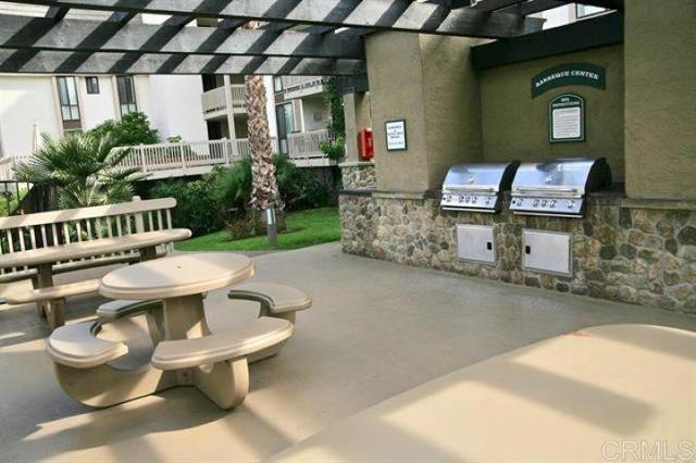 999 N Pacific Street, Oceanside CA: https://media.crmls.org/mediaz/3f31d1d7-0ee8-4723-82df-2fa56003c5f3.jpg
