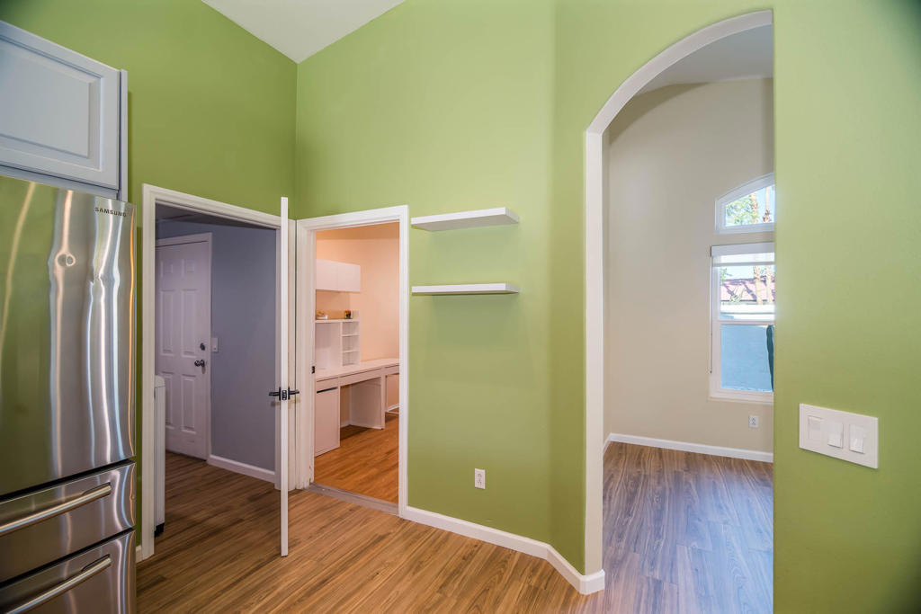 MLS #219138201DA image #31