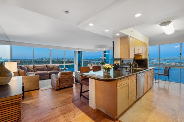 Detail Gallery Image 68 of 74 For 1820 Avenida Del Mundo #1507,  Coronado,  CA 92118 - 3 Beds | 2 Baths