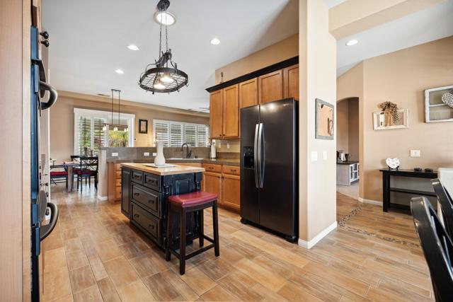 79976 Castille Drive, La Quinta CA: https://media.crmls.org/mediaz/3f336b7d-049b-461f-8516-344137b43548.jpg