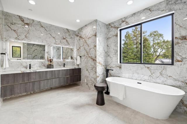 1074 Riverside Drive, Los Altos CA: https://media.crmls.org/mediaz/3f3371ae-93ea-4966-8c70-74c40d6e1f34.jpg