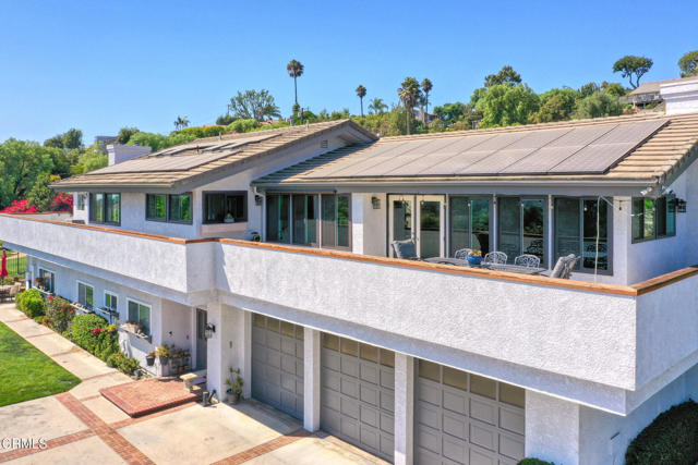 2207 Terra Bella Lane, Camarillo CA: https://media.crmls.org/mediaz/3f342410-ee71-4285-98aa-2d4b95e8ebf7.jpg