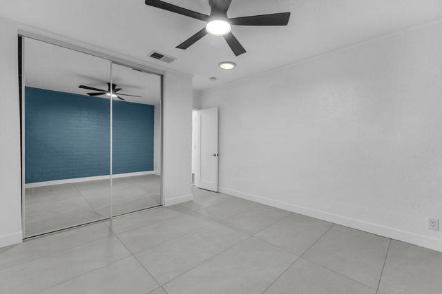 44635 San Carlos Avenue, Palm Desert CA: https://media.crmls.org/mediaz/3f354dde-56fb-4aa5-9844-471099e3f00c.jpg