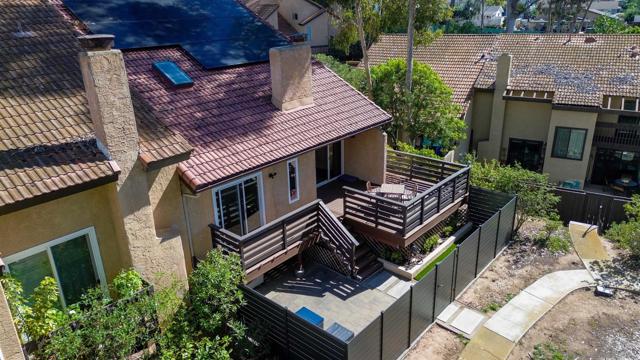 2038 Avenue Of The Trees, Carlsbad CA: https://media.crmls.org/mediaz/3f35c15f-670f-40c5-8f05-62143024543b.jpg