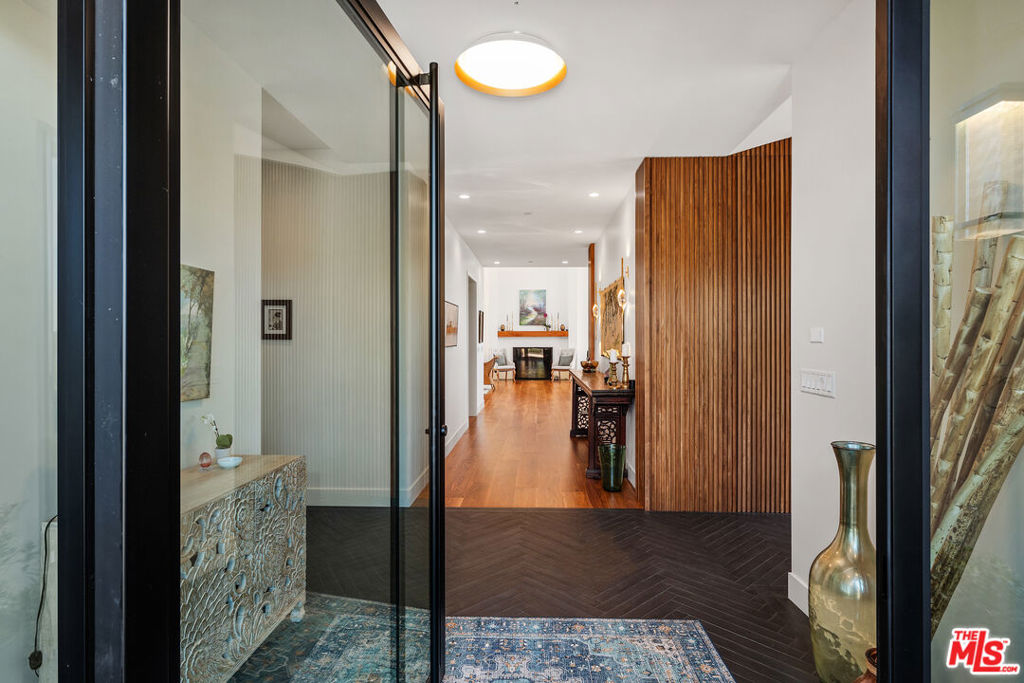 MLS #26863865 image #44