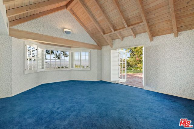 15401 Mulholland Drive, Los Angeles CA: https://media.crmls.org/mediaz/3f3a62f3-27b2-4836-94bf-606f4a076faf.jpg