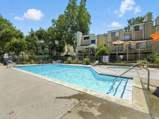 1206 S Westlake Boulevard, Westlake Village CA: https://media.crmls.org/mediaz/3f3b55bb-8795-481a-89b5-94560d96d47a.jpg