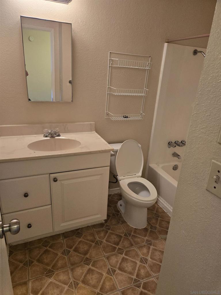 MLS #250037059SD image #10