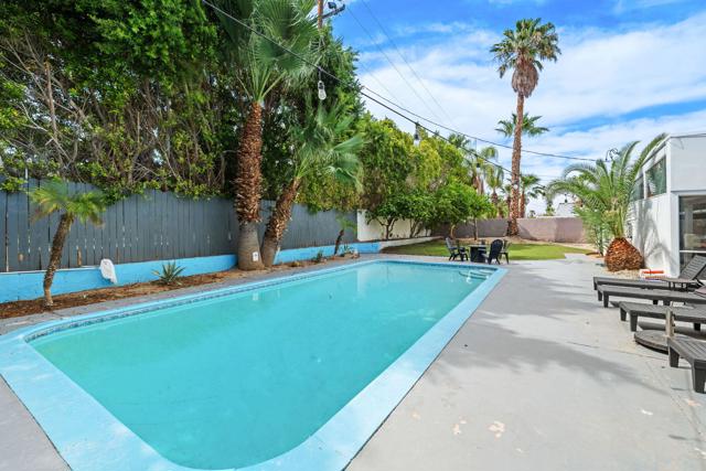 2875 E Wyman Drive, Palm Springs, CA 92262
