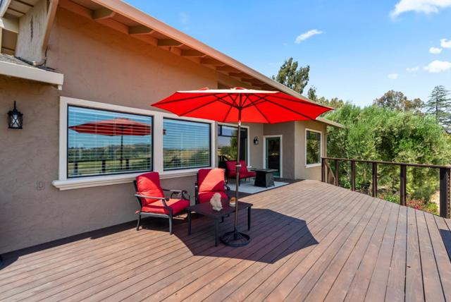 38 Barbras Court, Hollister CA: https://media.crmls.org/mediaz/3f3dd579-1e27-4fc0-a94c-c31d25d16f9f.jpg