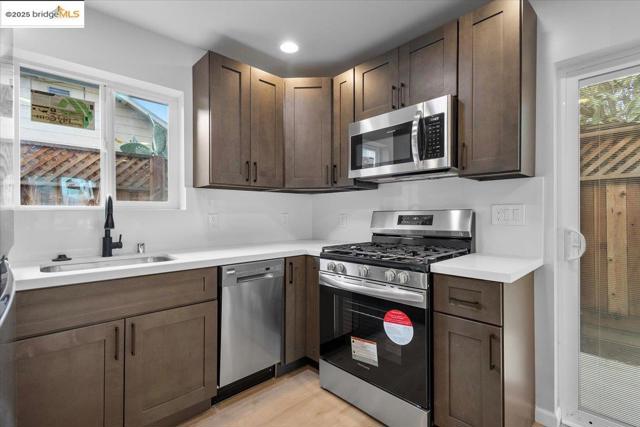 2224 107th Ave., Oakland CA: https://media.crmls.org/mediaz/3f3e4f10-cf51-4fcc-9432-1c916fea8ce9.jpg