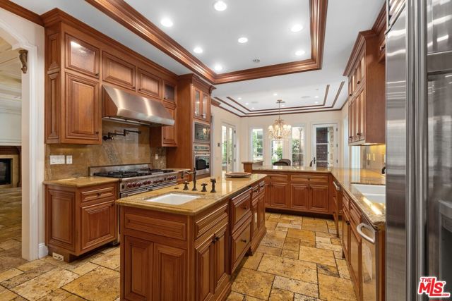 Image 7 of 38 For 919 Gretna Green Way