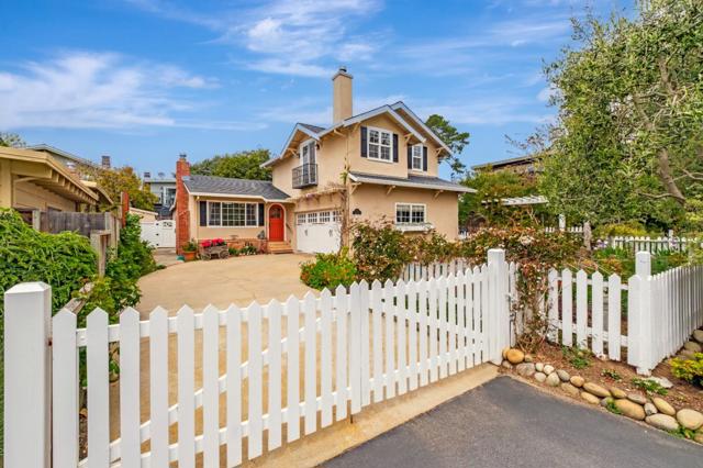 111 Farley Drive, Aptos CA: https://media.crmls.org/mediaz/3f3fde56-3f4a-4edd-8df0-5bc32c080e11.jpg