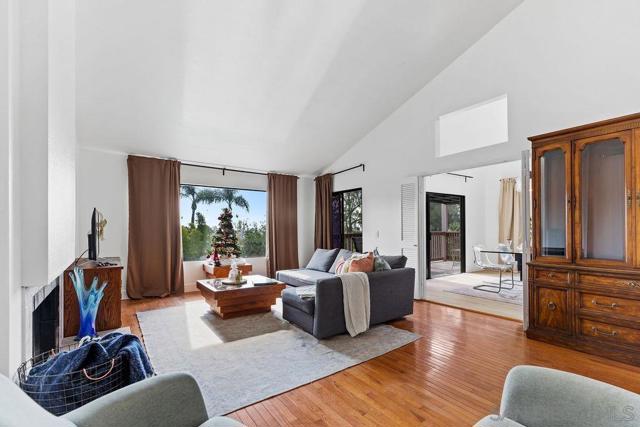 4339 Macronald Dr., La Mesa CA: https://media.crmls.org/mediaz/3f4060a1-0ca1-4a77-b2be-01014295533e.jpg