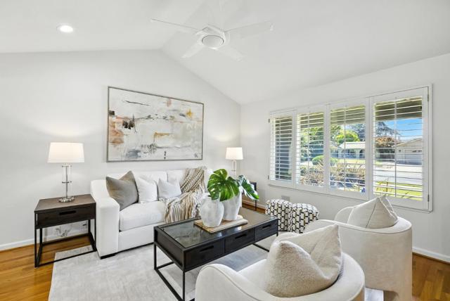 6182 Calle Del Conejo, San Jose CA: https://media.crmls.org/mediaz/3f40e042-79a3-4c70-82ca-f7db6cffd1b6.jpg