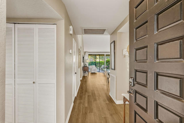 303 Villena Way, Palm Desert, CA 92260