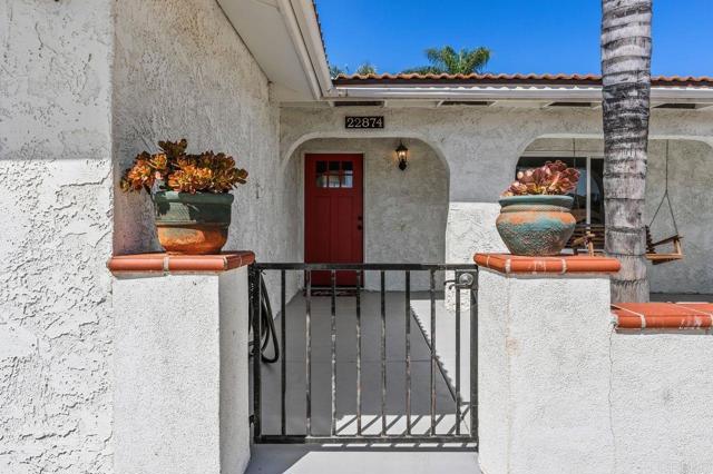 Image 4 of 42 For 22874 Canyon Lake Drive
