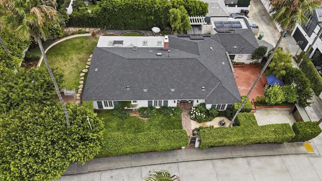 Detail Gallery Image 44 of 47 For 315 Mira Monte, La Jolla,  CA 92037 - 4 Beds | 3/1 Baths