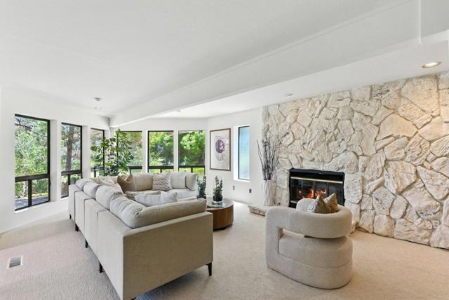 12391 Farr Ranch Court, Saratoga CA: https://media.crmls.org/mediaz/3f446799-d4a5-4b14-8b54-6d0bc3822aaa.jpg