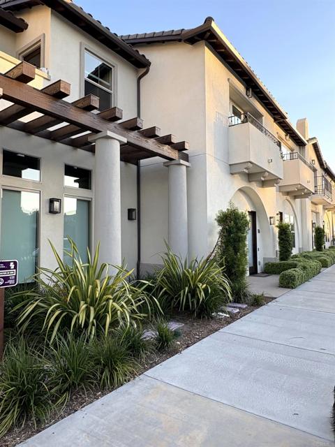 2170 BIRCH RD., San Diego CA: https://media.crmls.org/mediaz/3f44b080-5504-4c8f-862a-5cafd12ec6bf.jpg