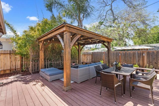 1048 Inverness Drive, San Carlos CA: https://media.crmls.org/mediaz/3f45e524-af07-4841-9bba-9998bda2ae2f.jpg