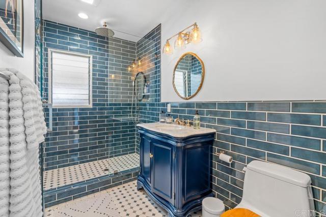 3760 Grim Avenue, San Diego CA: https://media.crmls.org/mediaz/3f4645a4-70c3-48ad-b6e9-0a3a67f1ee61.jpg