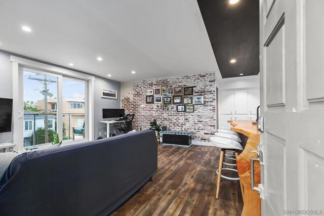 MLS #250030505SD image #9