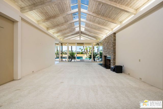 14 Churchill Lane, Rancho Mirage, CA 92270