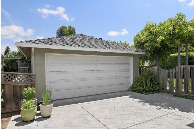 770 Mora Drive, Los Altos CA: https://media.crmls.org/mediaz/3f49c1d8-8524-4583-9928-910fd3ab7cf5.jpg