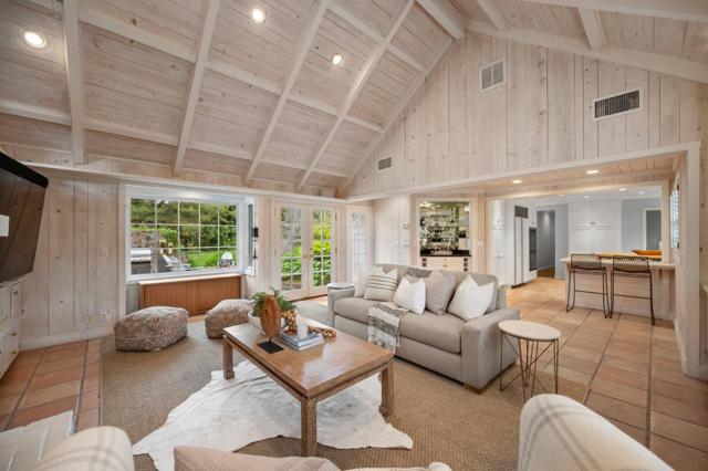 37 Lupin Lane, Atherton CA: https://media.crmls.org/mediaz/3f4acf65-9a96-4e2d-99f9-5b1769bf0a90.jpg