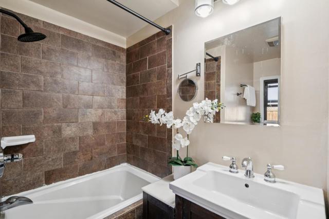 219 D Street, Redwood City CA: https://media.crmls.org/mediaz/3f4d0fb9-c784-40cc-b5f3-e8611dde597d.jpg