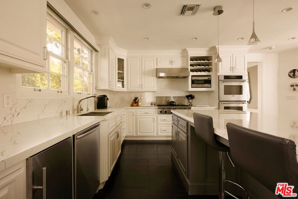 MLS #26872023 image #4