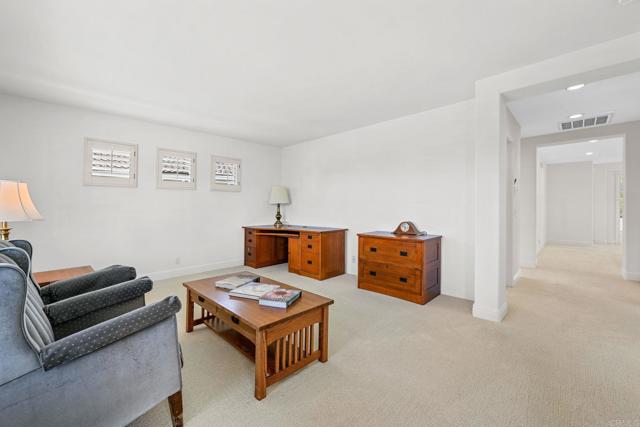 6990 Blue Orchid Lane, Carlsbad CA: https://media.crmls.org/mediaz/3f4d66bc-da67-4ad1-b2b1-8dd1ae028749.jpg