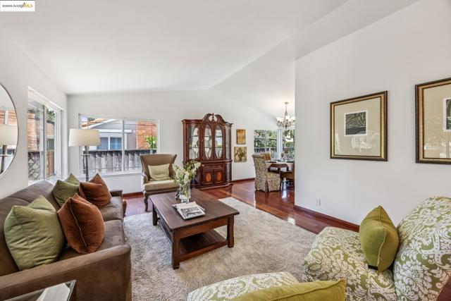 4943 Rice DR, San Jose CA: https://media.crmls.org/mediaz/3f4e3556-8f43-416b-9ca4-ac8ae6ea75d9.jpg