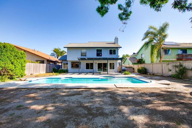 4468 Inverness Drive, Oceanside CA: https://media.crmls.org/mediaz/3f528ca1-38d2-4b0c-a107-cacde65a23c5.jpg
