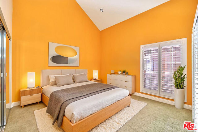 13078 Mindanao Way, Marina del Rey CA: https://media.crmls.org/mediaz/3f531454-2891-4d9c-a086-df2cddb9574d.jpg