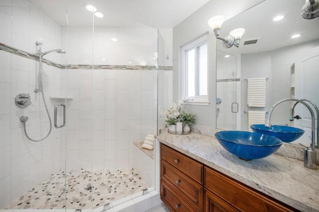 12170 Calle Uvas, Gilroy CA: https://media.crmls.org/mediaz/3f5361df-5ba0-4b77-a91a-cbca98d962da.jpg