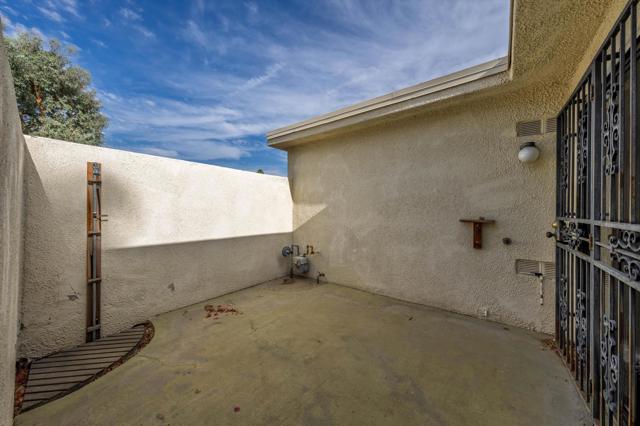 Image 27 of 29 For 600 Palomar Circle