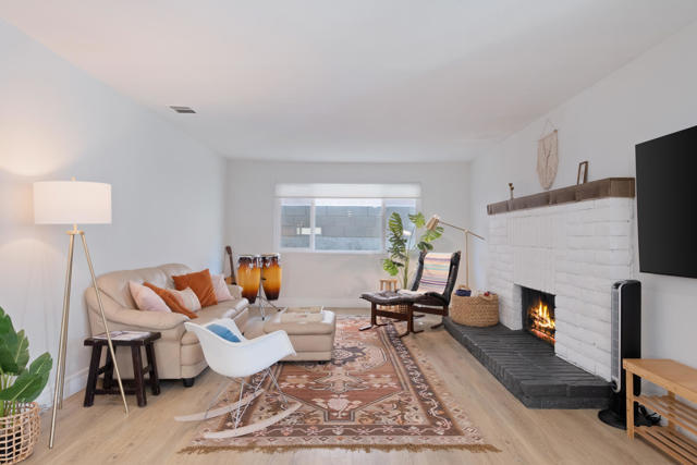 53560 Avenida Herrera, La Quinta CA: https://media.crmls.org/mediaz/3f5457c8-8cd2-4aa3-89ac-a26ee9d3d6b6.jpg