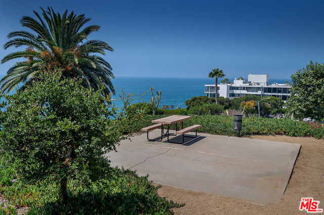 Drew Fenton | 17366 W Sunset Boulevard Pacific Palisades CA | MLS: 6814640