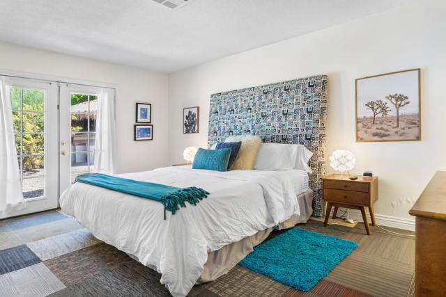 Image 35 of 77 For 502 Molino Road