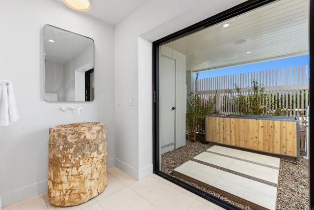 Detail Gallery Image 30 of 44 For 1506 Summit Ave, Cardiff By The Sea,  CA 92007 - 4 Beds | 3/1 Baths