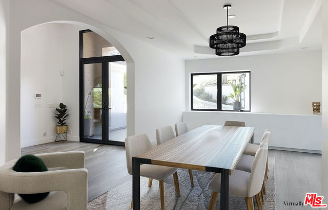 28902 Verde Mesa Lane, Malibu CA: https://media.crmls.org/mediaz/3f5653af-7193-4d67-8adb-d65c3a5ce1f0.jpg