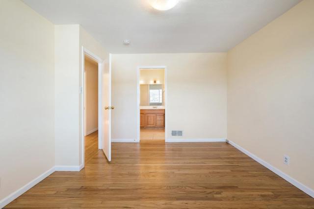 139 Santa Paula Drive, Daly City CA: https://media.crmls.org/mediaz/3f57890b-aec2-4e64-b9d0-ac9ab00bf192.jpg
