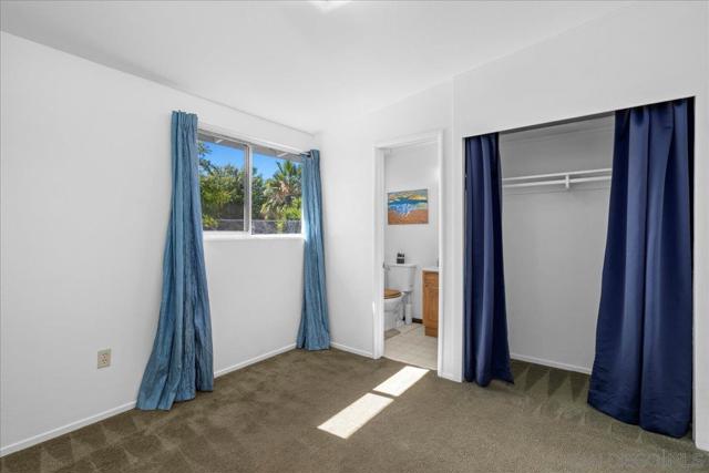 13752 Frame Rd, Poway CA: https://media.crmls.org/mediaz/3f57fa3f-7456-4a5b-8bb7-c03558975707.jpg