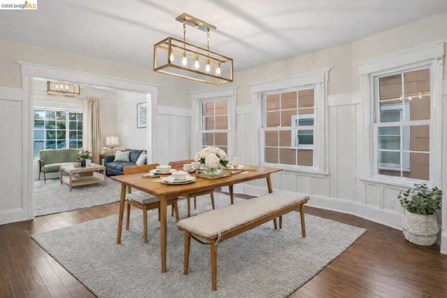 3114 california, Berkeley CA: https://media.crmls.org/mediaz/3f595cc2-8fc7-40af-97fb-75d1d92665fd.jpg