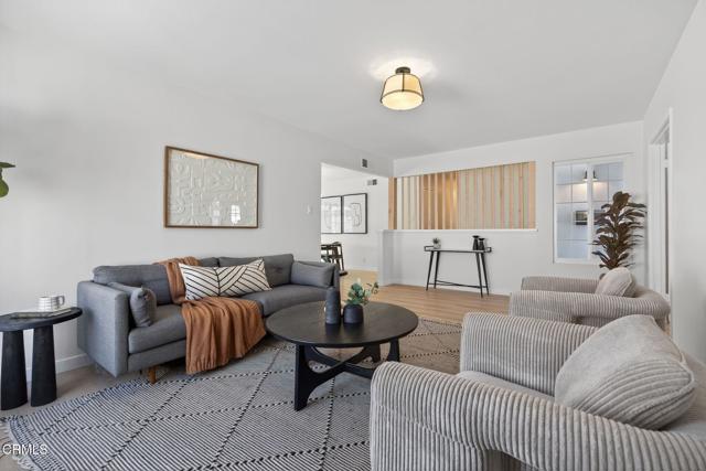 Detail Gallery Image 4 of 37 For 6324 Oriole St, Ventura,  CA 93003 - 4 Beds | 3 Baths