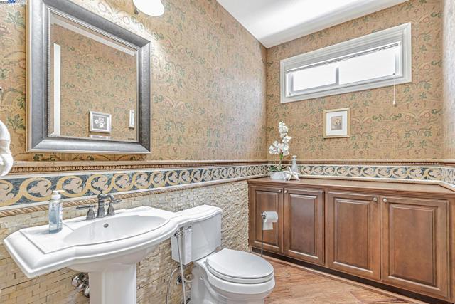 2734 E Sugar Hill Ter, Dublin CA: https://media.crmls.org/mediaz/3f5ba27a-39f0-488b-bfca-26afbf248a6d.jpg